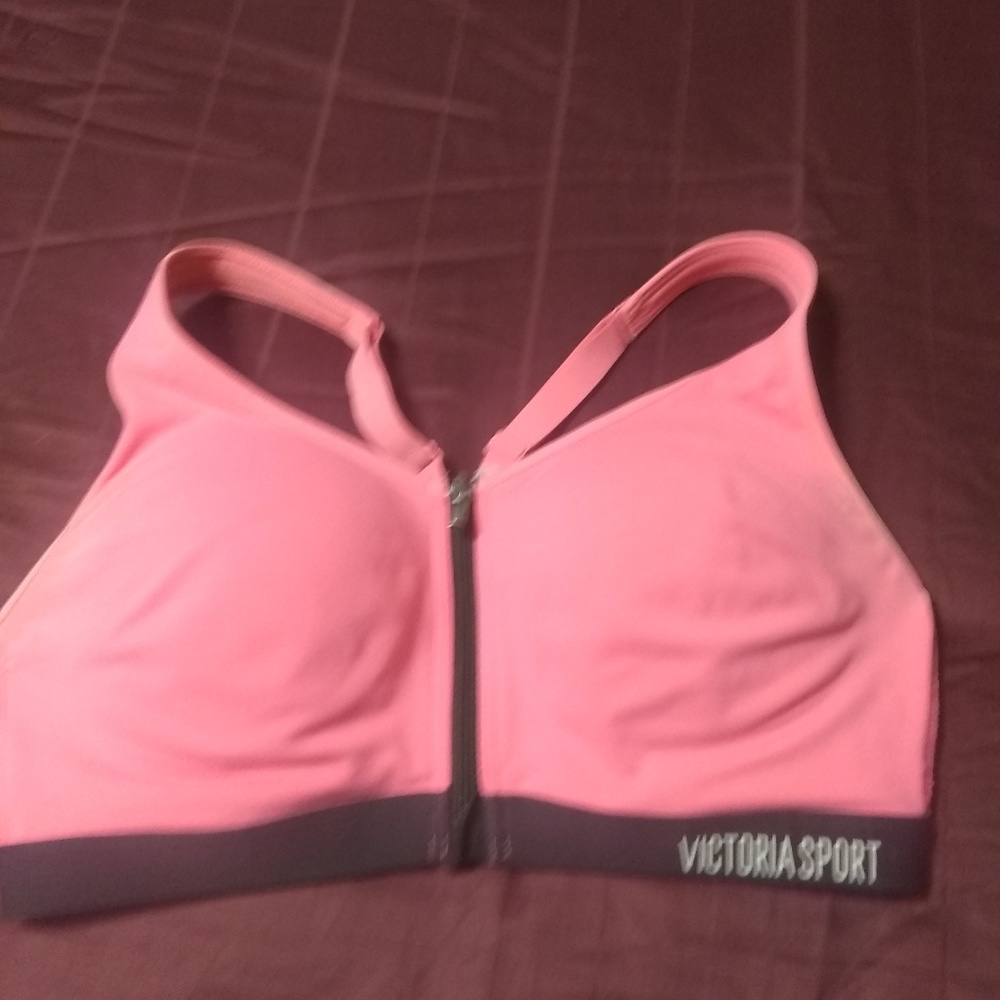 VS Sports bra